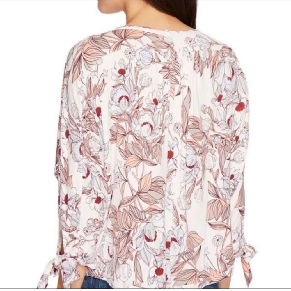 Free People Keeping on Top Blouse Size Medium